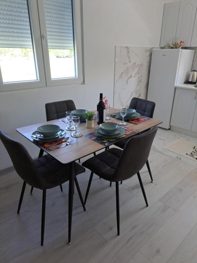 Knezevic Apartman 포드고리차 외부 사진